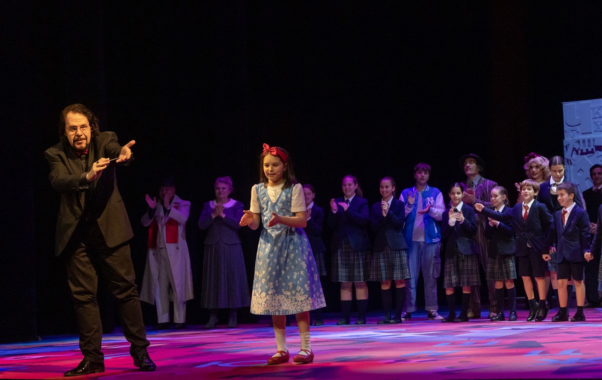 Photo: МАТИЛДА Мюзикъл / MATILDA Musical
