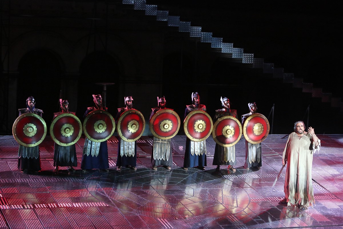 Photo: "Набуко" от Джузепе Верди пред Храм-паметник "Св. Александър Невски"