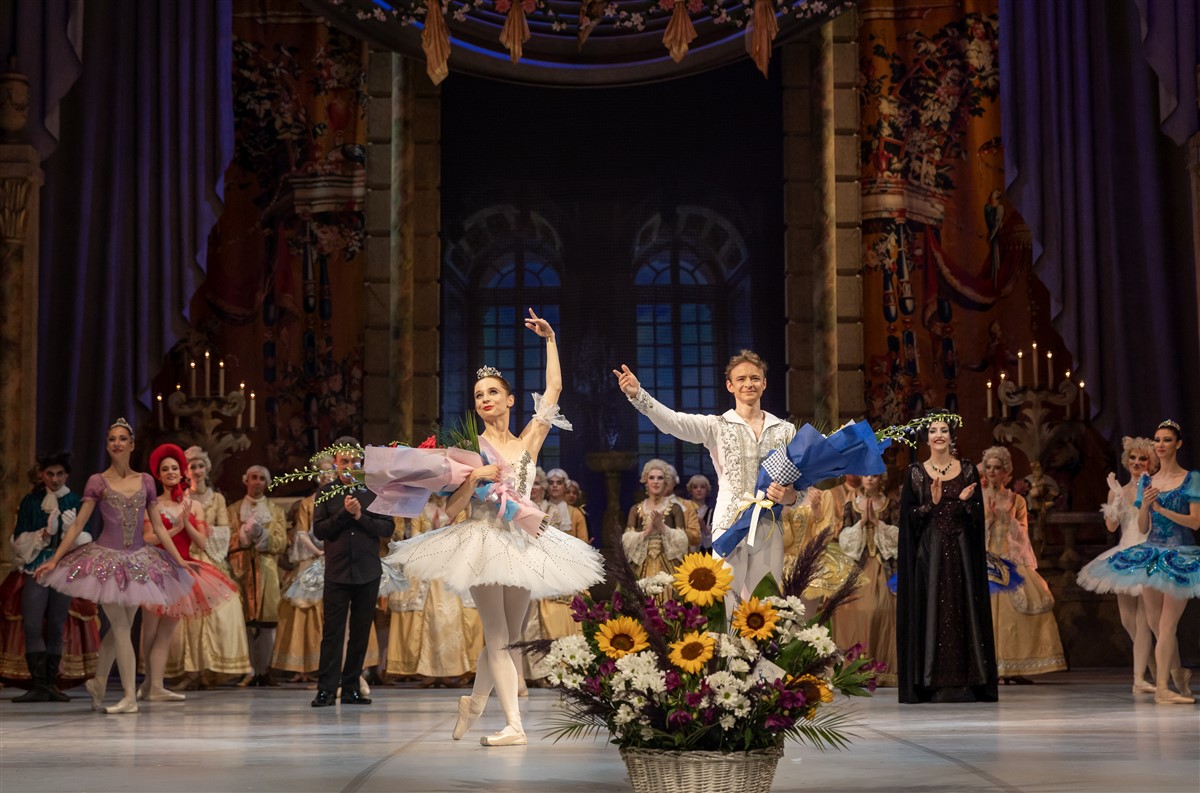 A mind-blowing performance of the ballet “The Sleeping Beauty” with the participation of world-famous ballet stars Maria Kochetkova and Daniil Simkin