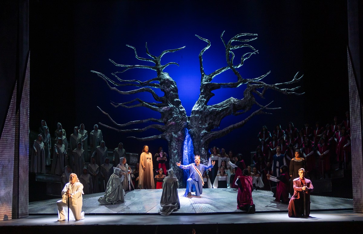 Photo: ЛОЕНГРИН / LOHENGRIN by Richard Wagner