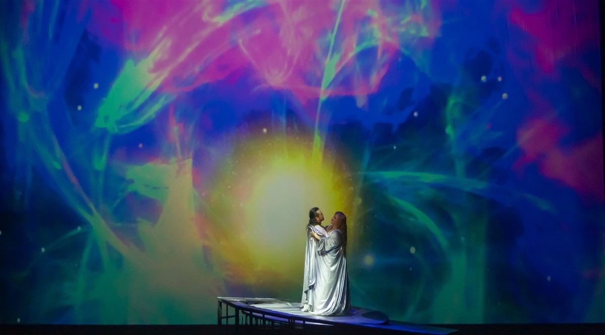 Photo: ТРИСТАН И ИЗОЛДА / TRISTAN UND ISOLDE by Richard Wagner