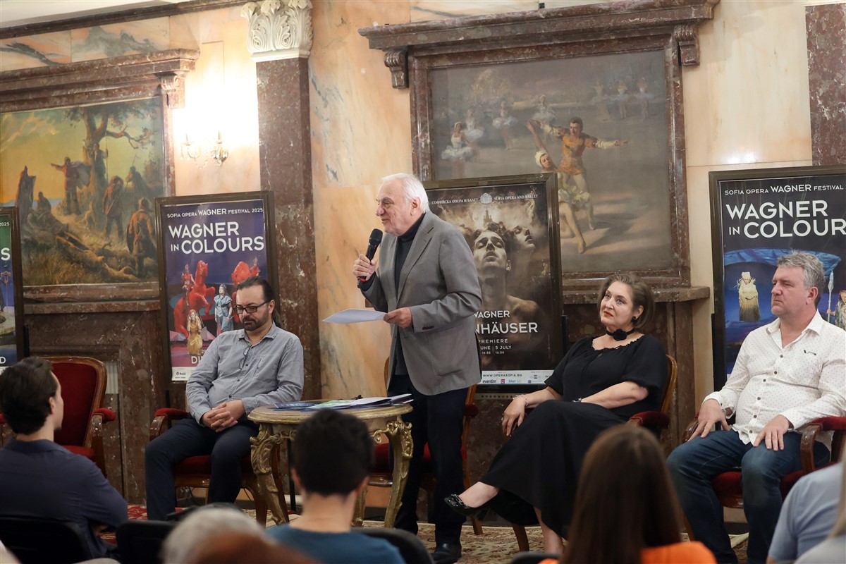 Снимка: Пресконференция по повод премиерата на операта "Танхойзер" от Рихард Вагнер на 26 юни и предстоящия Вагнеров фестивал /26 юни – 5 юли/. 