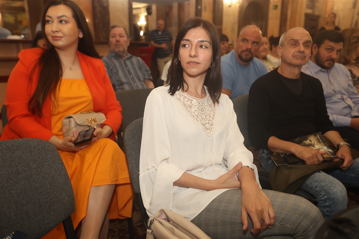 Снимка: Пресконференция по повод премиерата на операта "Танхойзер" от Рихард Вагнер на 26 юни и предстоящия Вагнеров фестивал /26 юни – 5 юли/. 