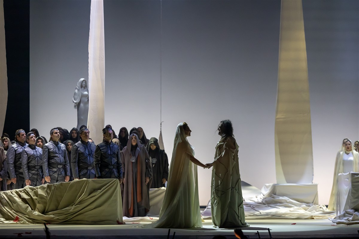 Снимка: ТАНХОЙЗЕР / TANNHÄUSER Opera by Richard Wagner