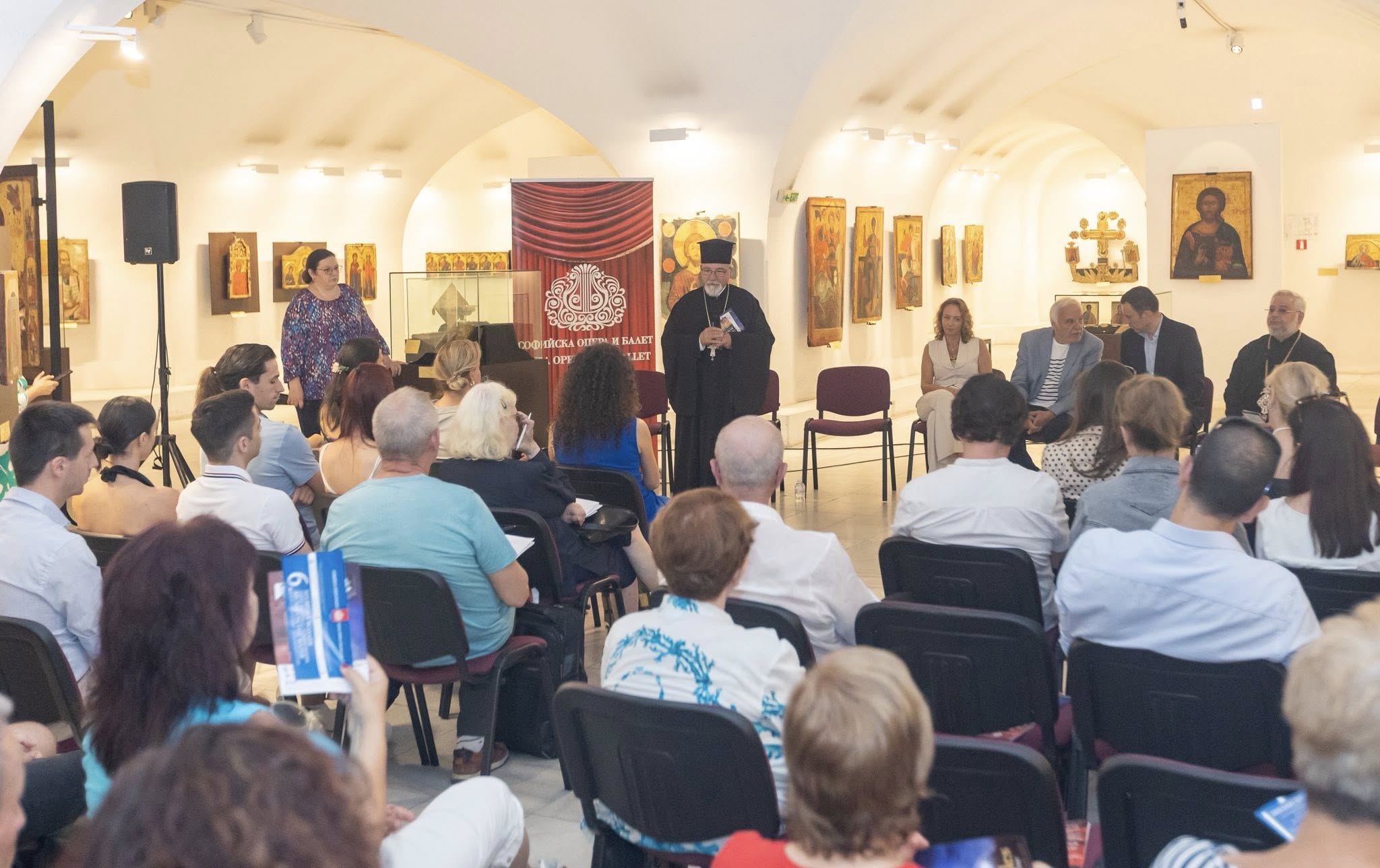 Пресконференция, посветена на летните фестивали на открито на Софийската опера – „Опера на площада“ и „Музи на водата", които започват на 11 юли. ✨