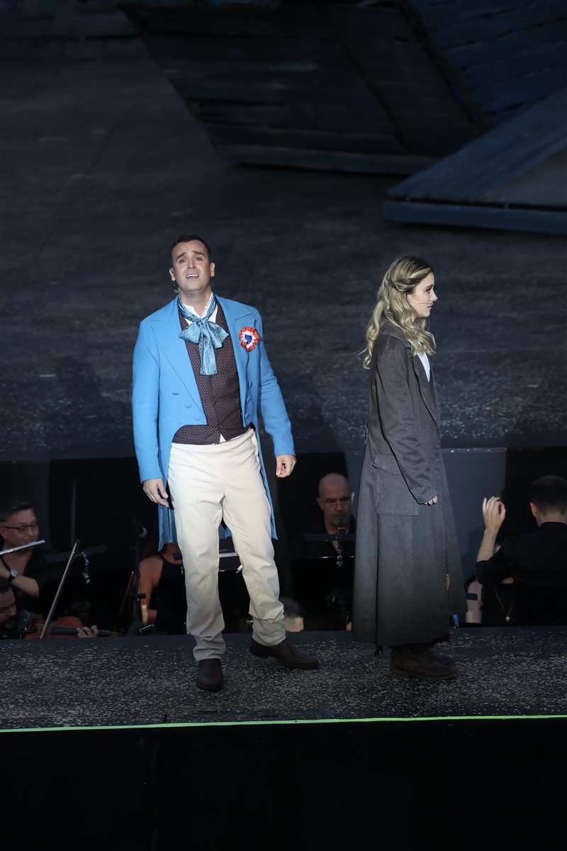 Снимка: КЛЕТНИЦИТЕ / LES MISЕ́RABLES Musical by Claude-Michel Schönberg Alain Boublil