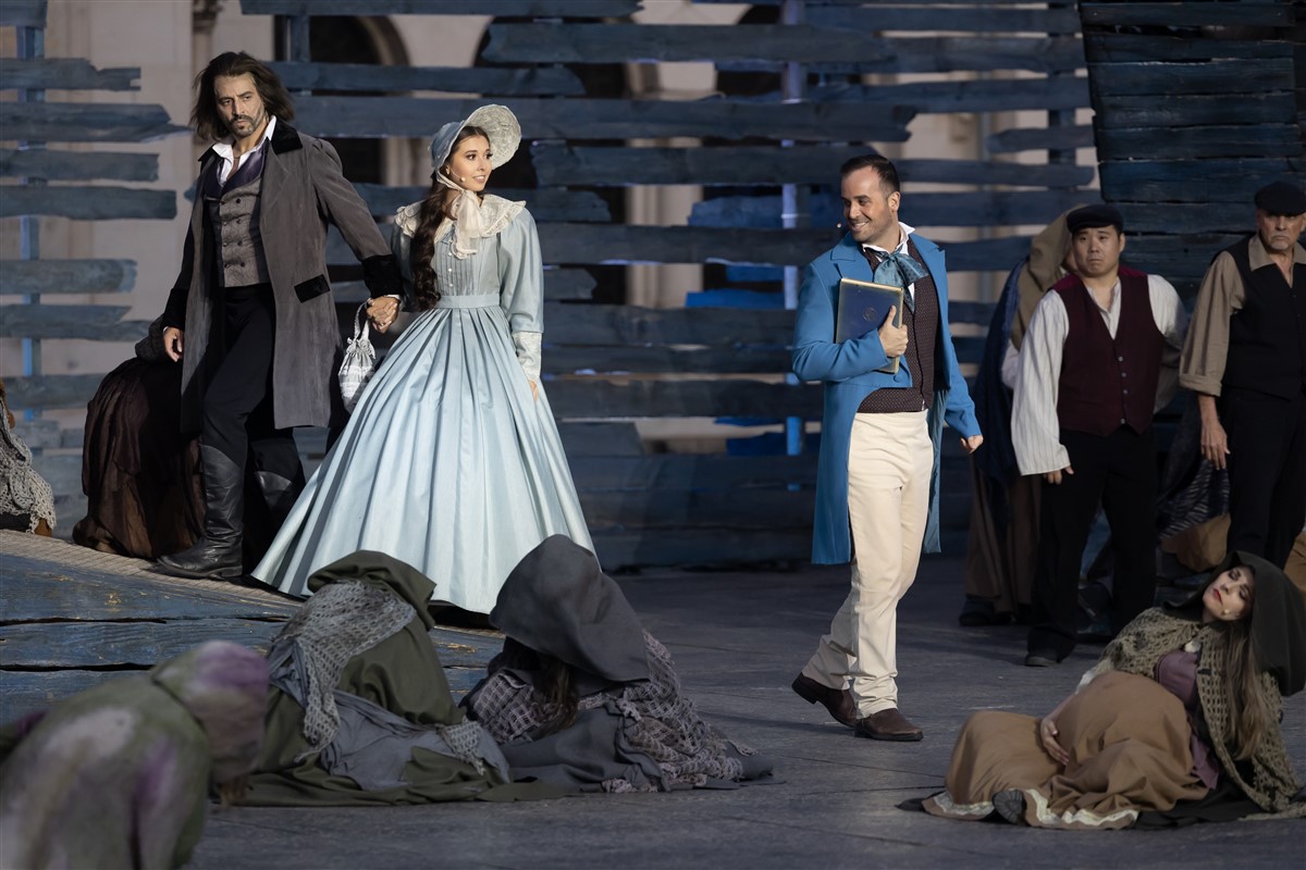 Снимка: КЛЕТНИЦИТЕ / LES MISЕ́RABLES Musical by Claude-Michel Schönberg Alain Boublil