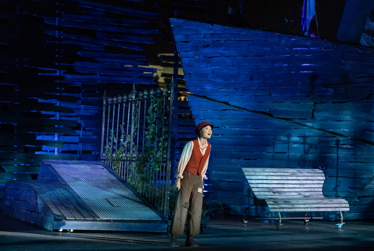 Снимка: КЛЕТНИЦИТЕ / LES MISЕ́RABLES Musical by Claude-Michel Schönberg Alain Boublil