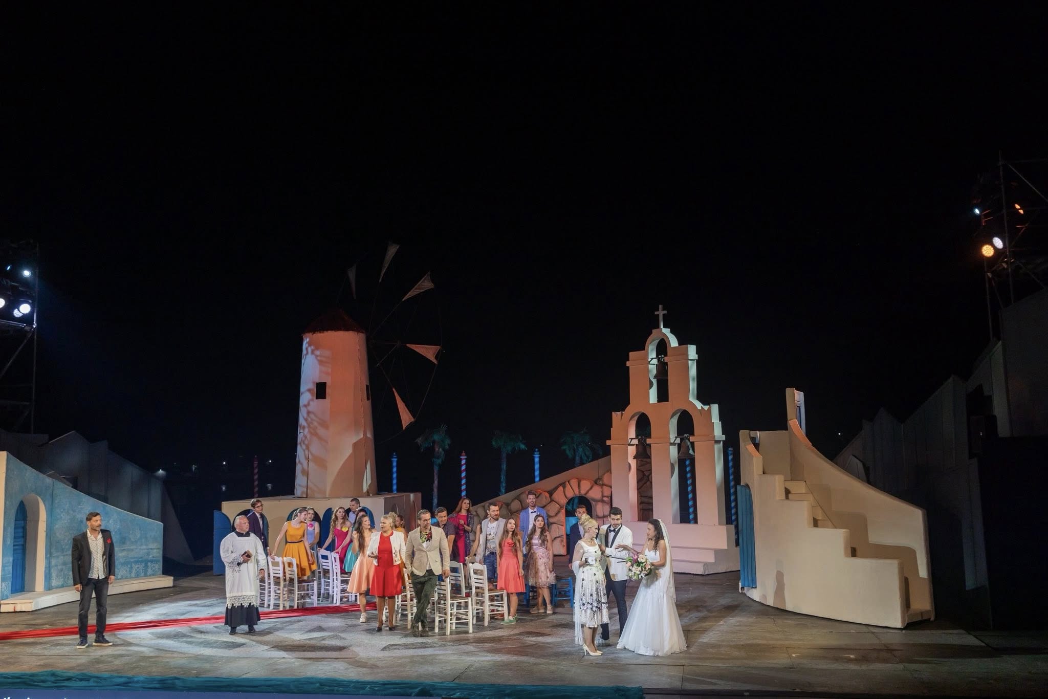 Снимка: MAMMA MIA! - Musical by Benny Andersson, Björn Ulvaeus, Director Plamen Kartaloff