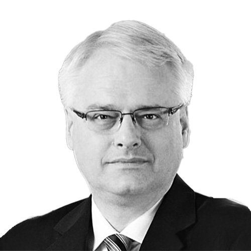 На 5 септември Хърватският национален театър в Загреб ще гостува на сцената на Софийската опера с операта „Ленън“ на композитора Иво Йосипович
