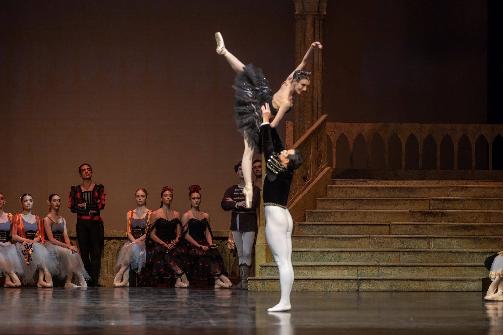 Снимка: „Лебедово езеро“ от П. И. Чайковски