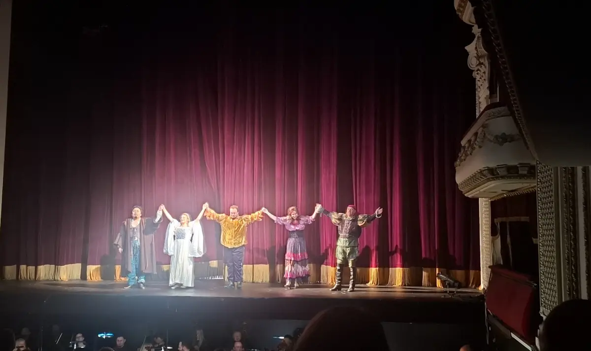 Постановката РИГОЛЕТО на Пламен Карталов вдигна залата с възторжени аплаузи