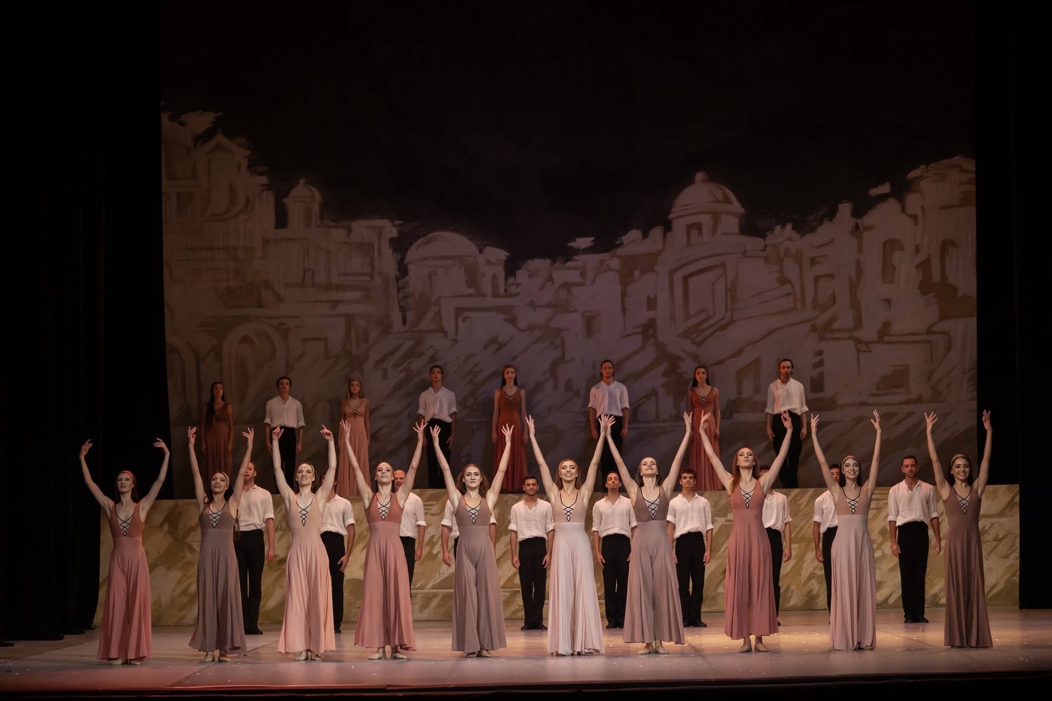 Снимка: ЗОРБА ГЪРКЪТ / ZORBA THE GREEK Ballet by Mikis Theodorakis