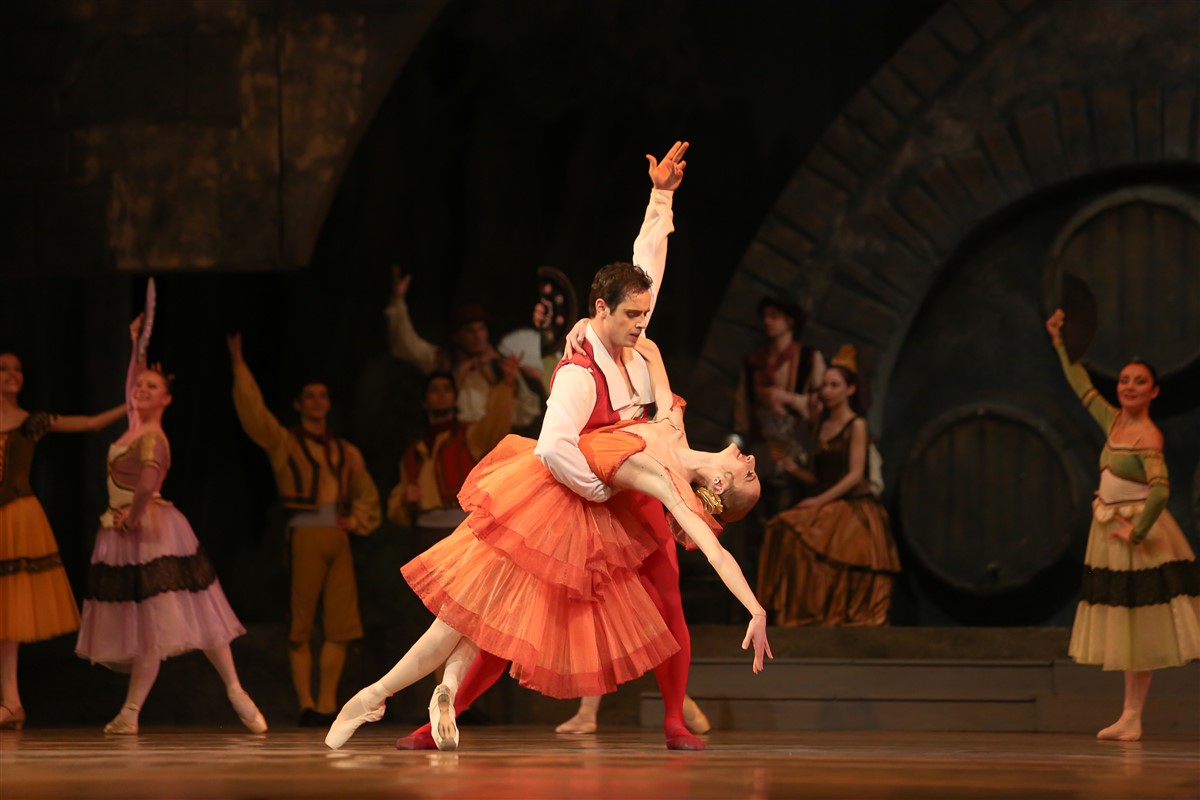 Снимка: ДОН КИХОТ / DON QUIXOTE Ballet by Ludwig Minkus