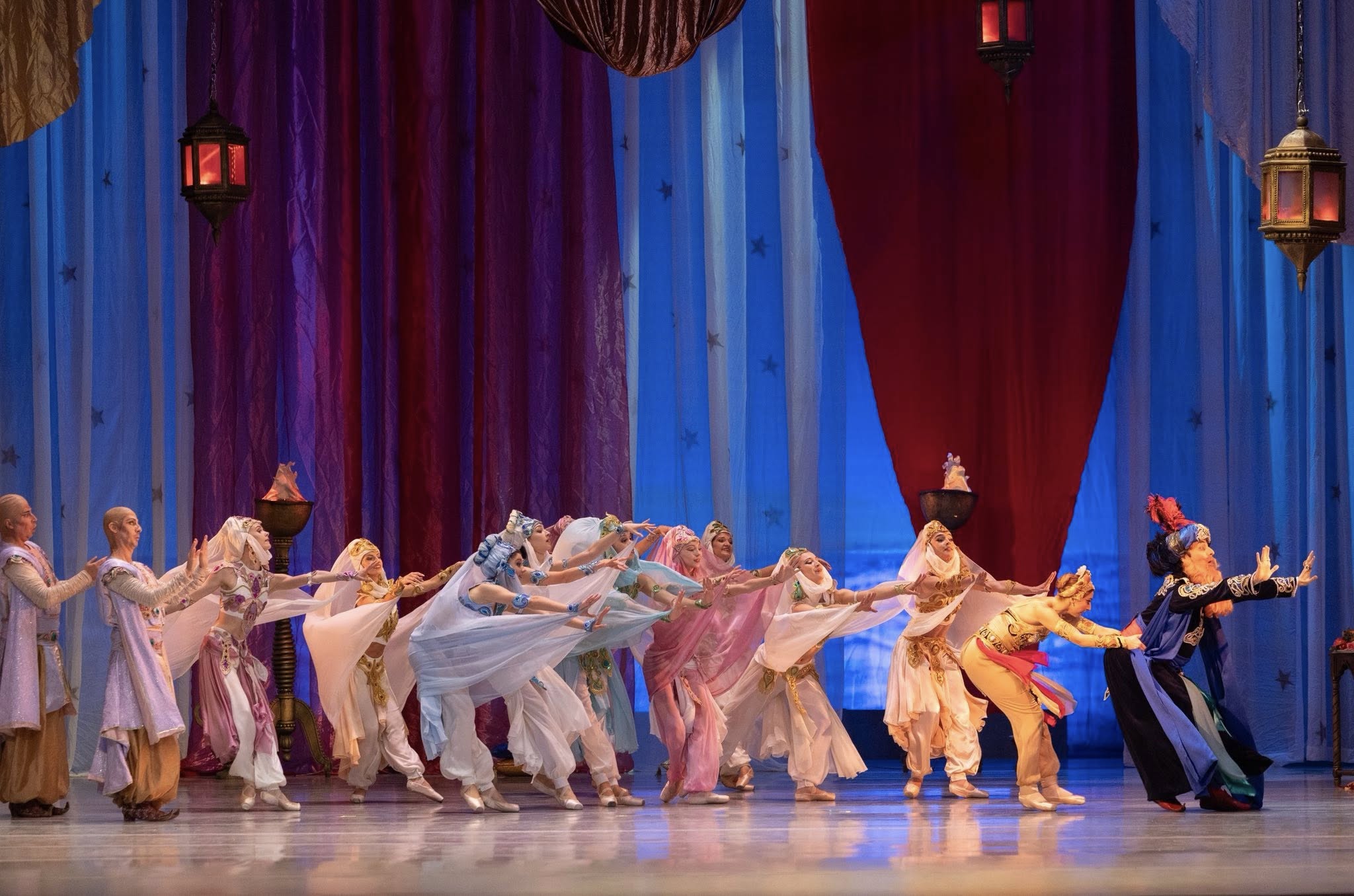 Снимка: КОРСАР / LE CORSAIRE Ballet by Adolphe Adam