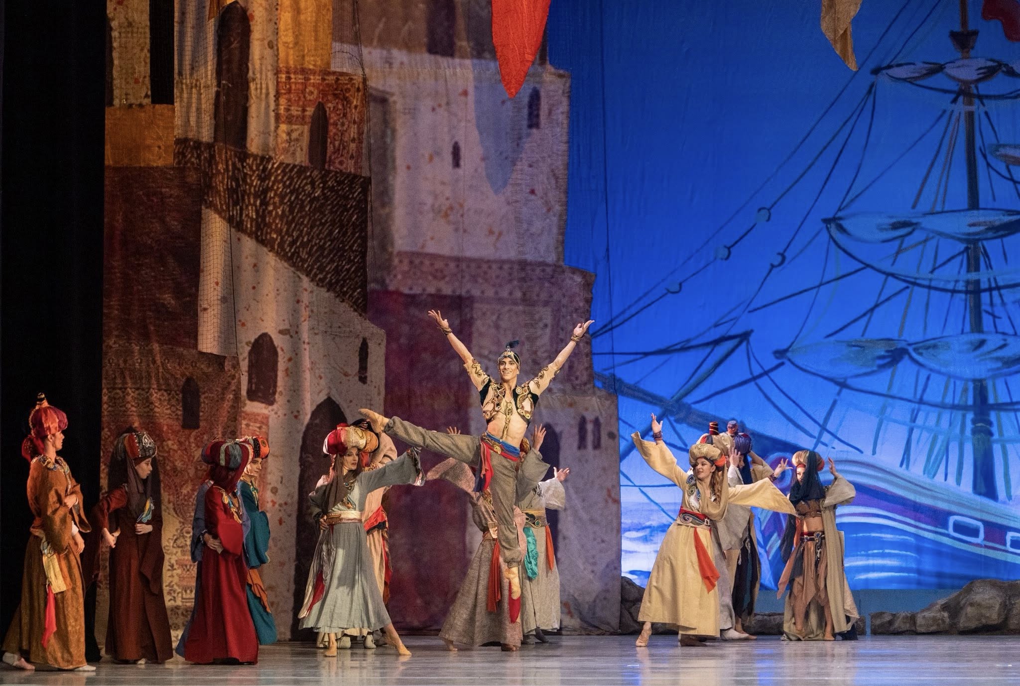 Снимка: КОРСАР / LE CORSAIRE Ballet by Adolphe Adam