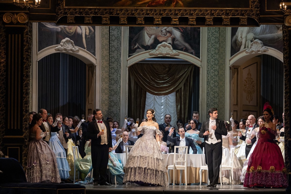 Снимка: ТРАВИАТА / LA TRAVIATA by Giuseppe Verdi