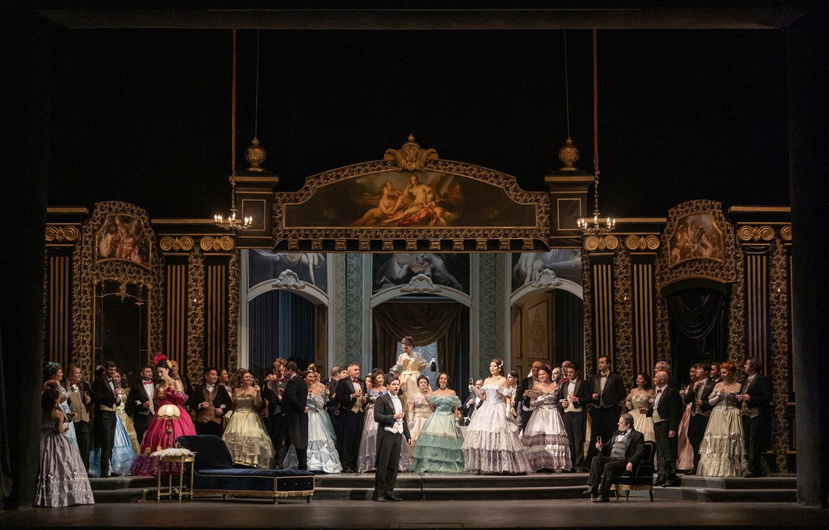 Снимка: ТРАВИАТА / LA TRAVIATA by Giuseppe Verdi