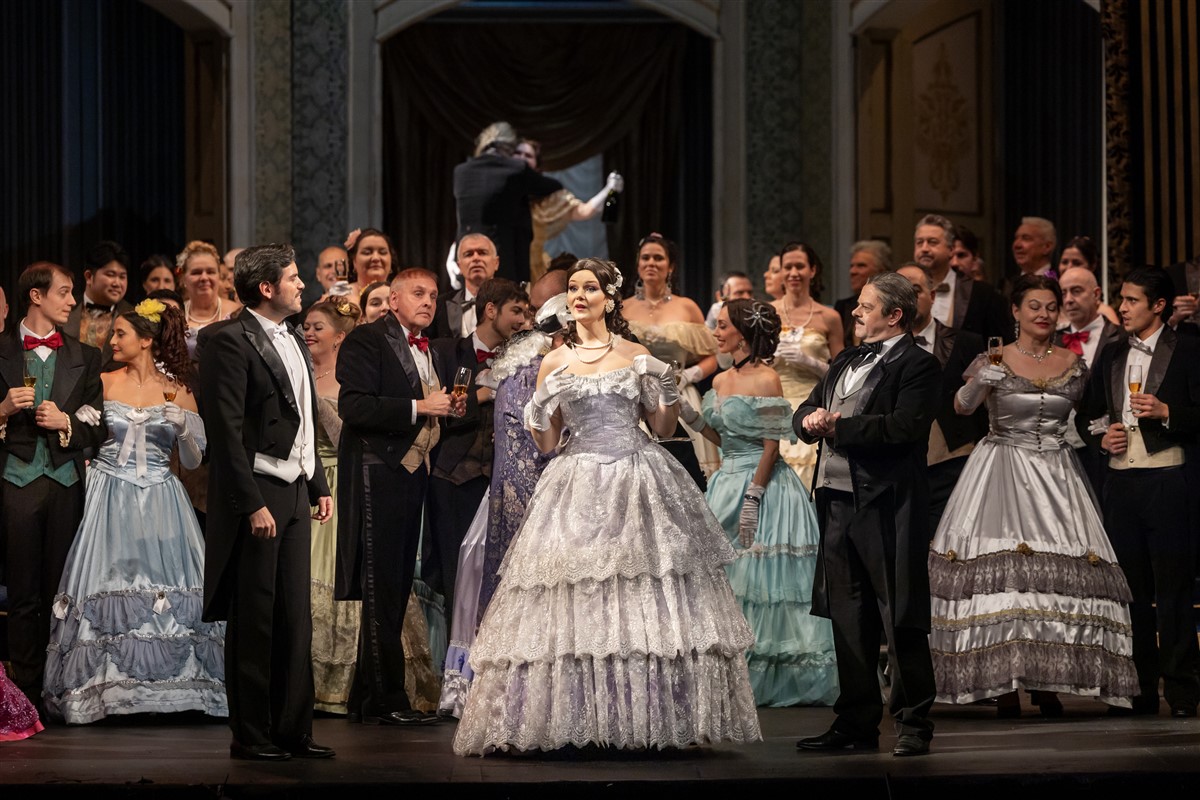 Снимка: ТРАВИАТА / LA TRAVIATA by Giuseppe Verdi