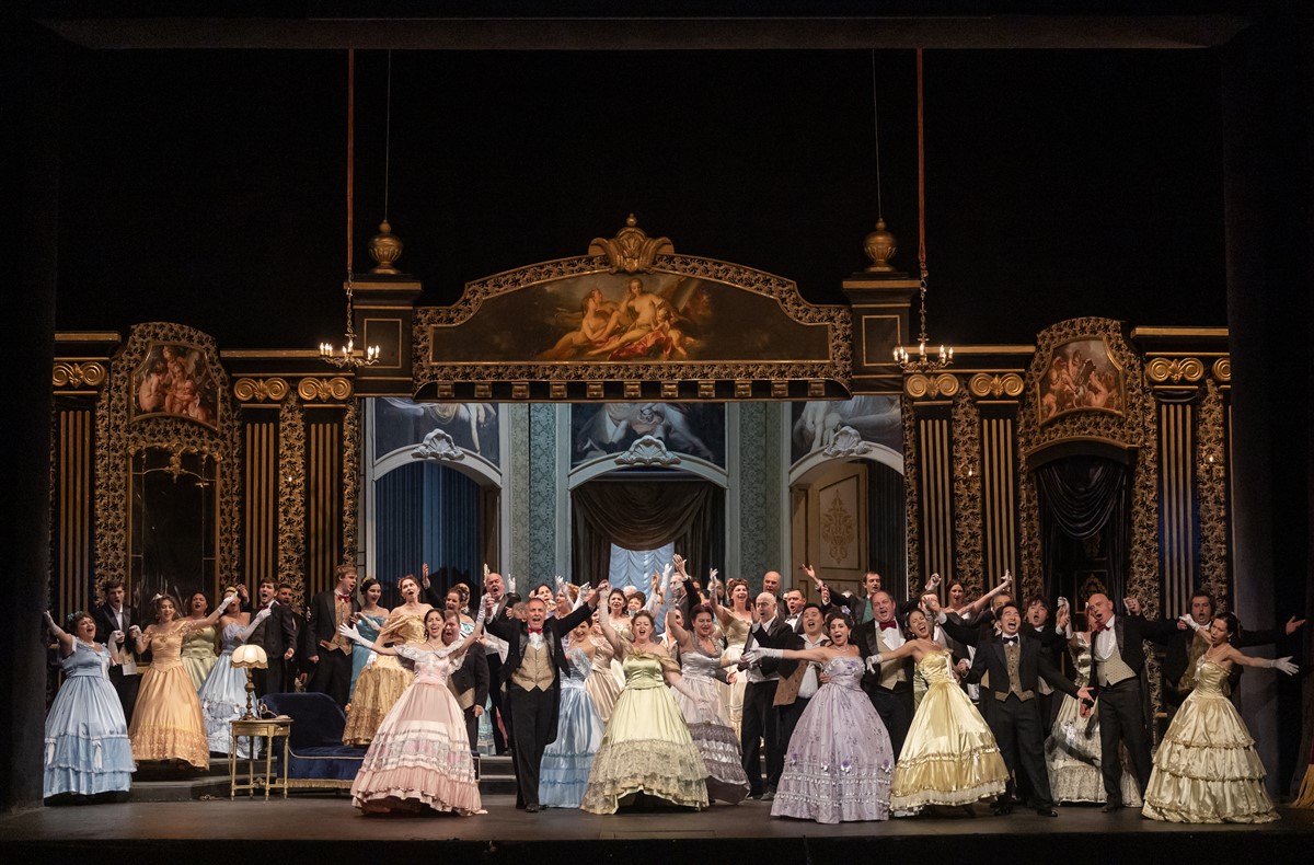 Снимка: ТРАВИАТА / LA TRAVIATA by Giuseppe Verdi