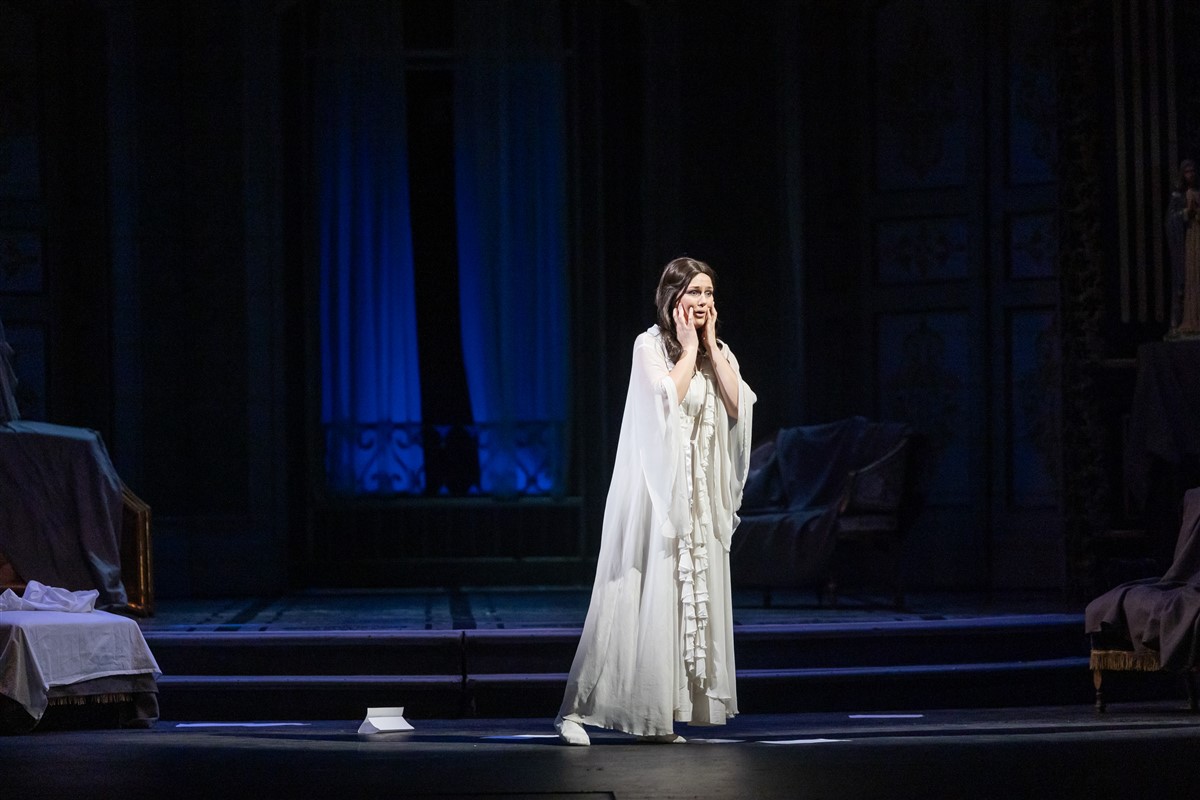 Снимка: ТРАВИАТА / LA TRAVIATA by Giuseppe Verdi