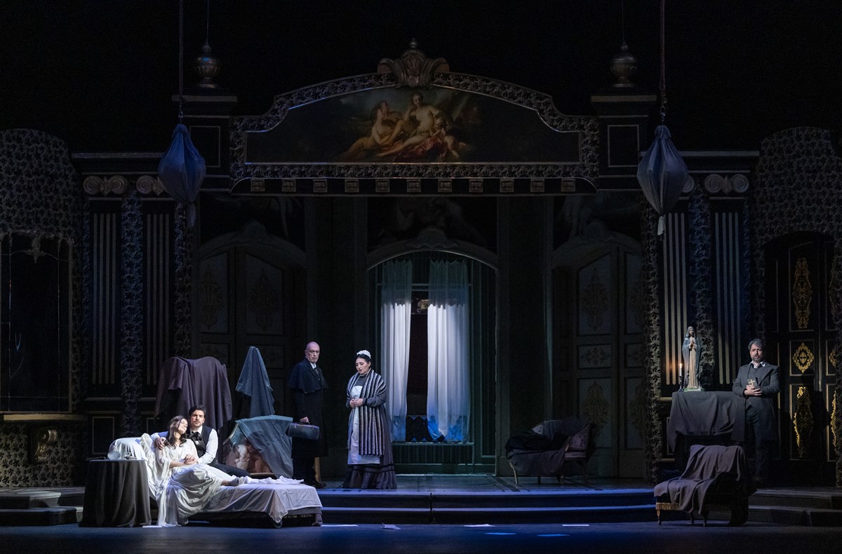 Снимка: ТРАВИАТА / LA TRAVIATA by Giuseppe Verdi
