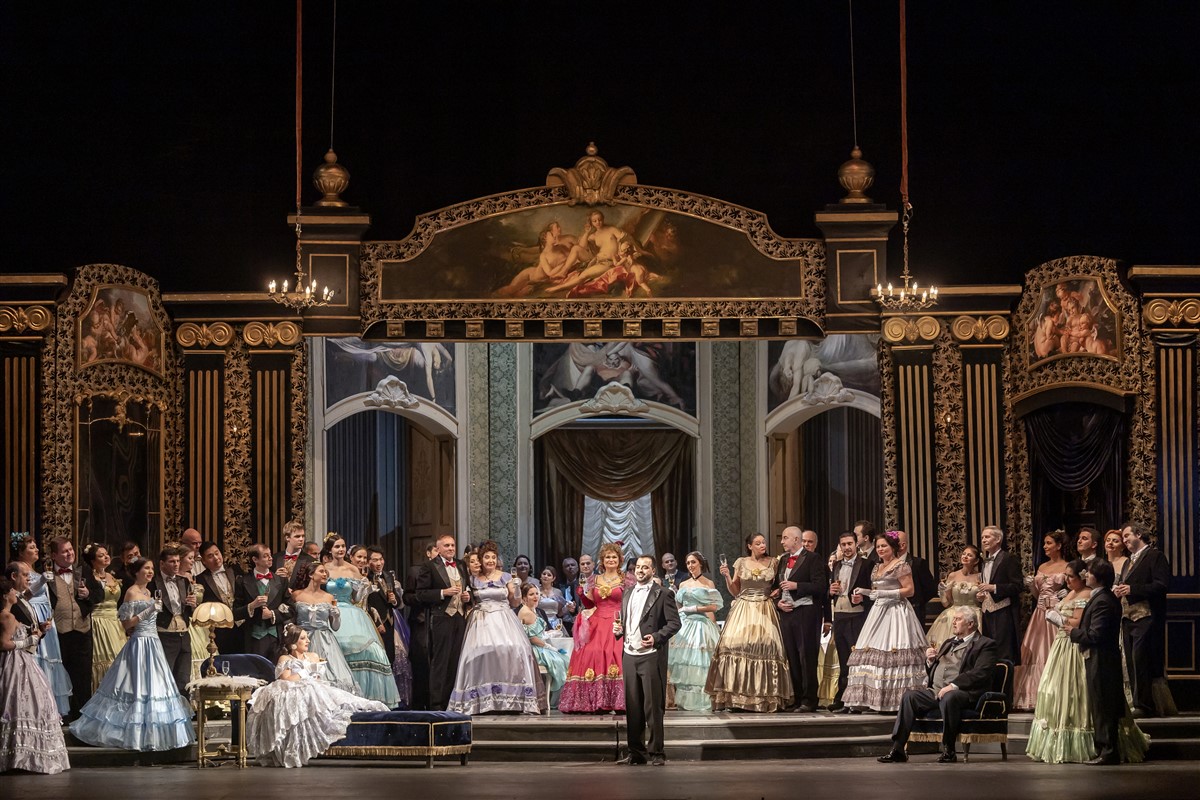 Снимка: ТРАВИАТА / LA TRAVIATA by Giuseppe Verdi