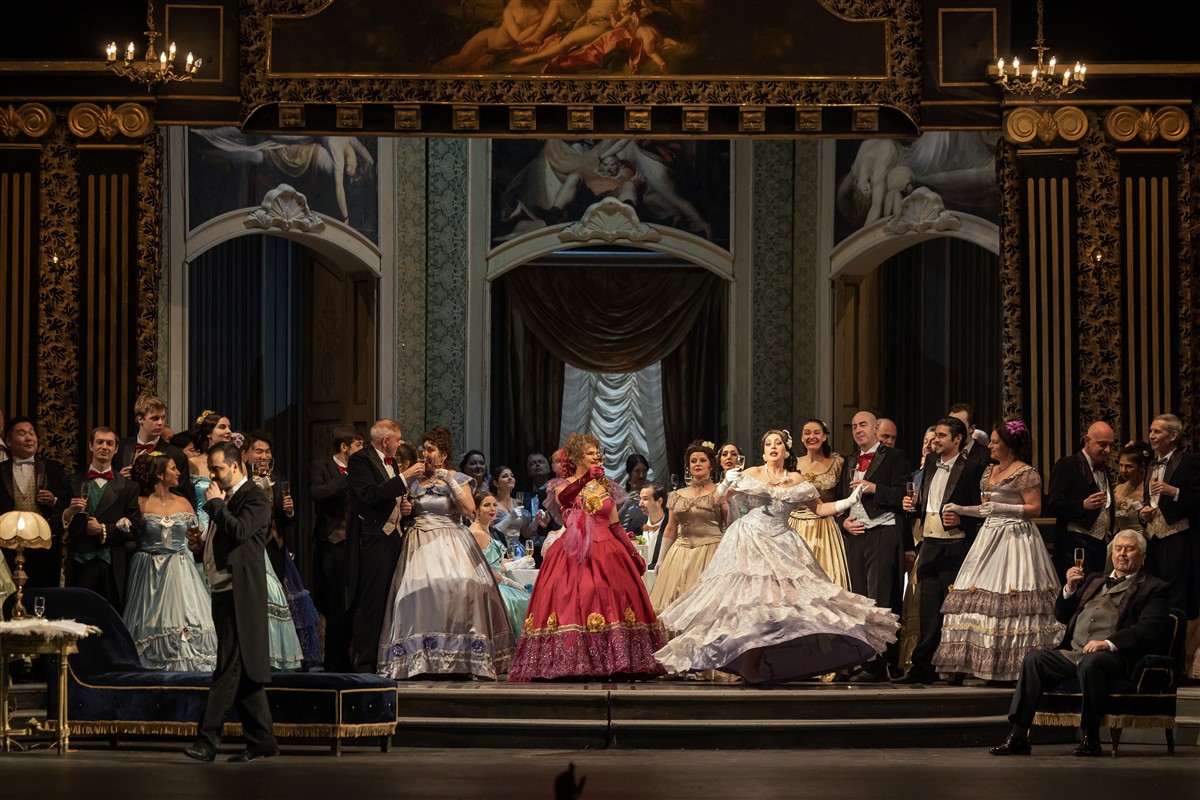 Снимка: ТРАВИАТА / LA TRAVIATA by Giuseppe Verdi