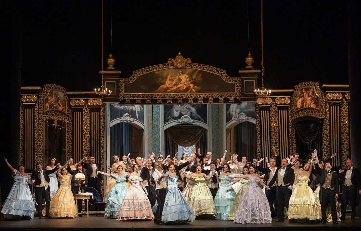 Снимка: ТРАВИАТА / LA TRAVIATA by Giuseppe Verdi