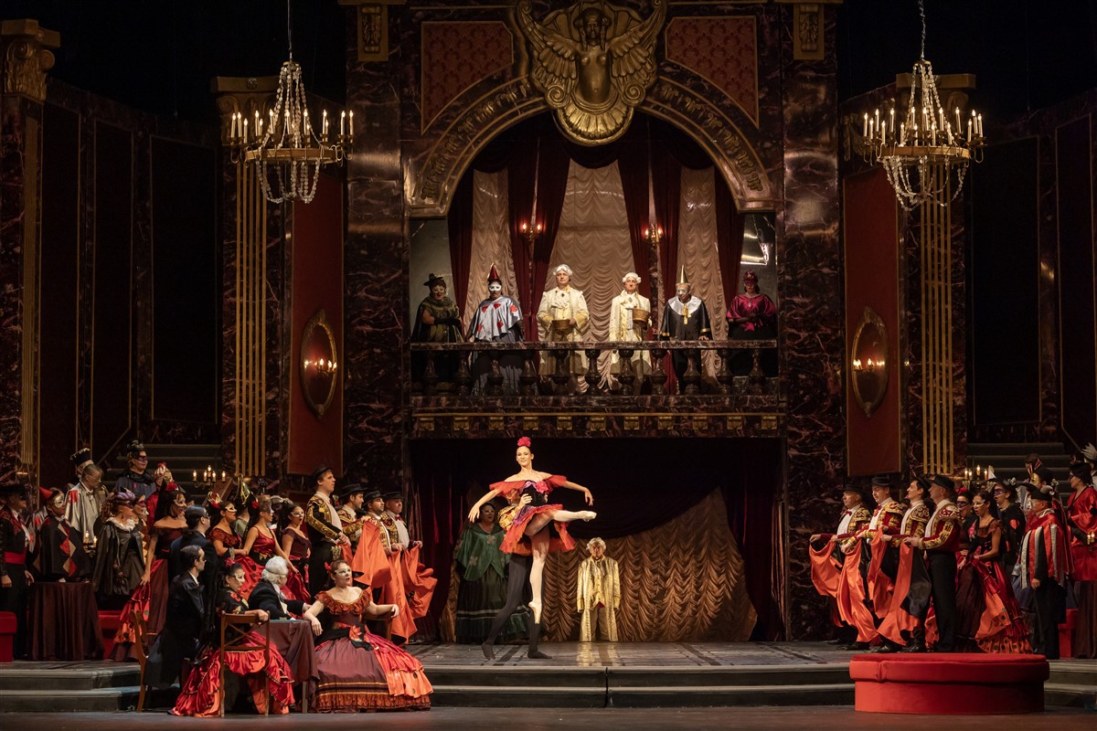 Снимка: ТРАВИАТА / LA TRAVIATA by Giuseppe Verdi