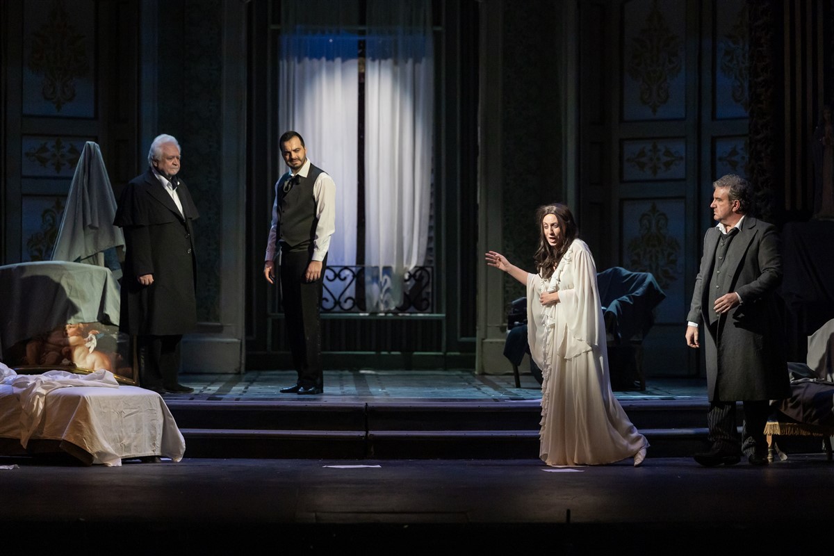 Снимка: ТРАВИАТА / LA TRAVIATA by Giuseppe Verdi