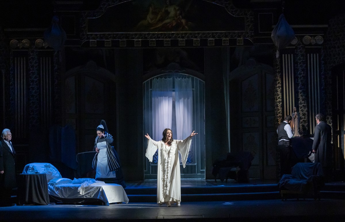 Снимка: ТРАВИАТА / LA TRAVIATA by Giuseppe Verdi