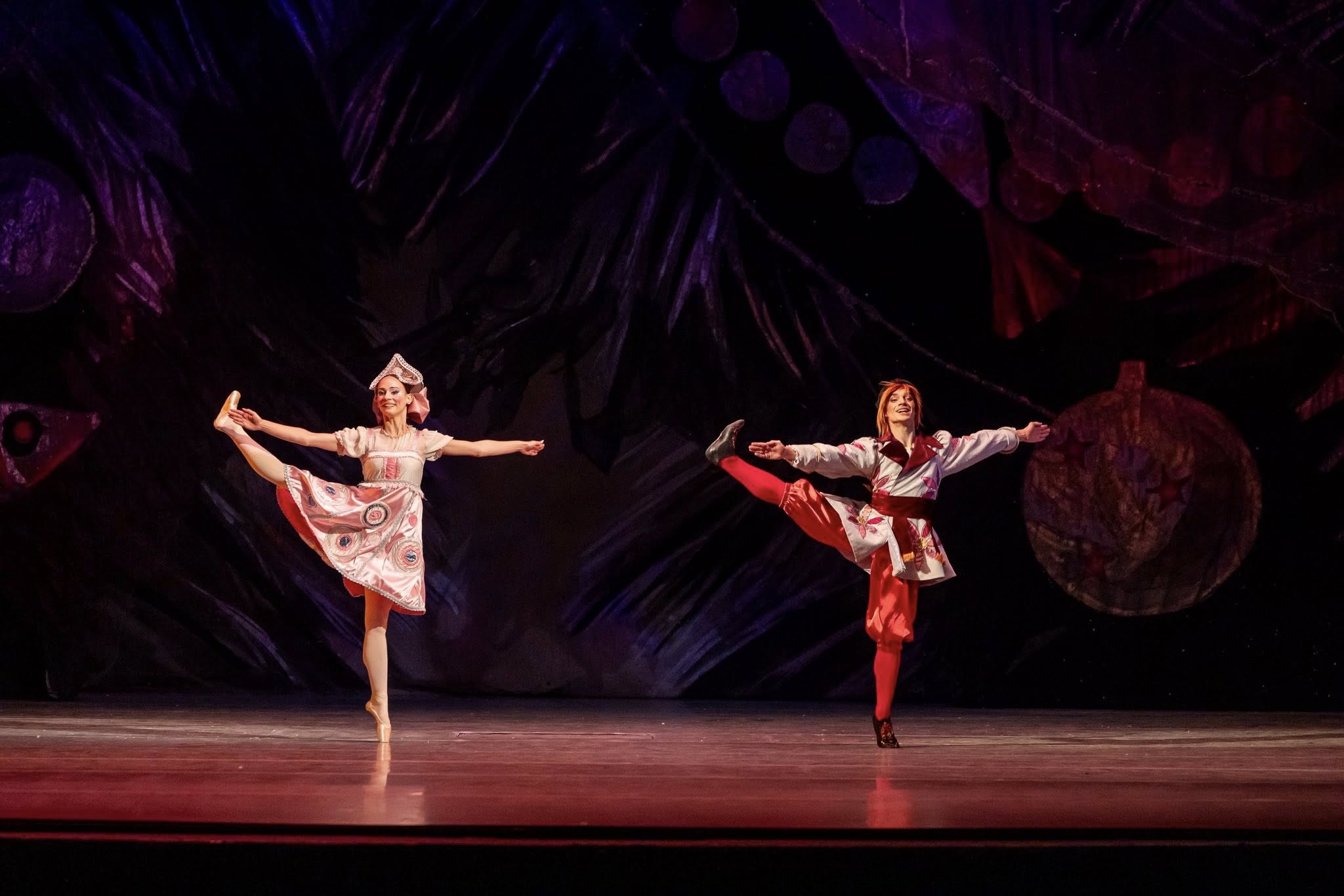 Снимка: ЛЕШНИКОТРОШАЧКАТА / THE NUTCRACKER by Pyotr Ilyich Tchaikovsky