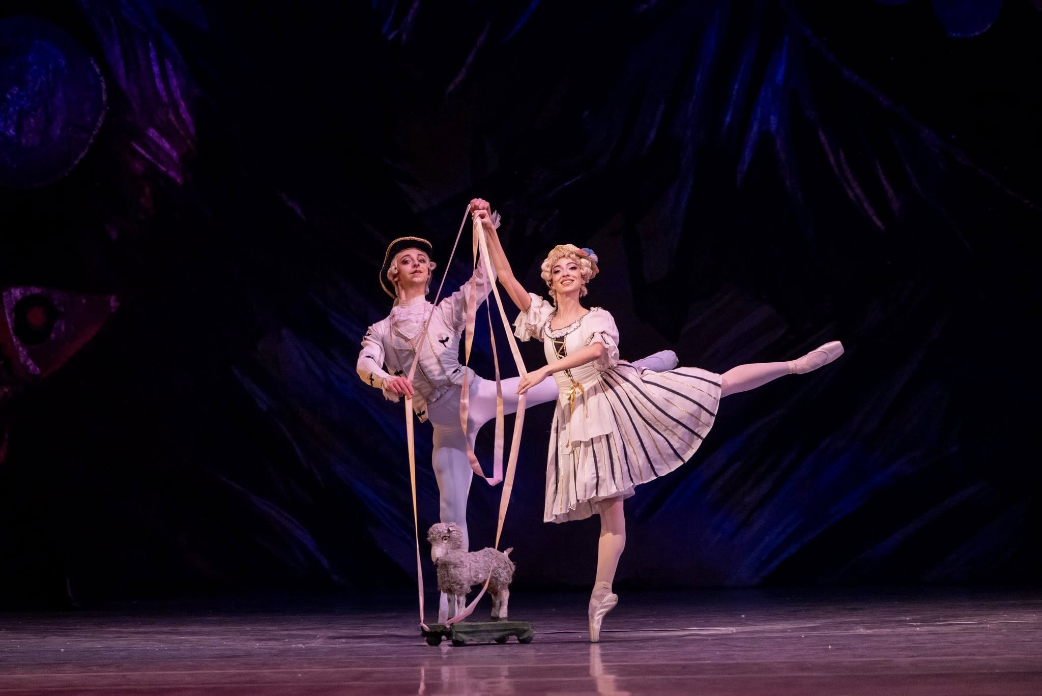 Снимка: ЛЕШНИКОТРОШАЧКАТА / THE NUTCRACKER by Pyotr Ilyich Tchaikovsky