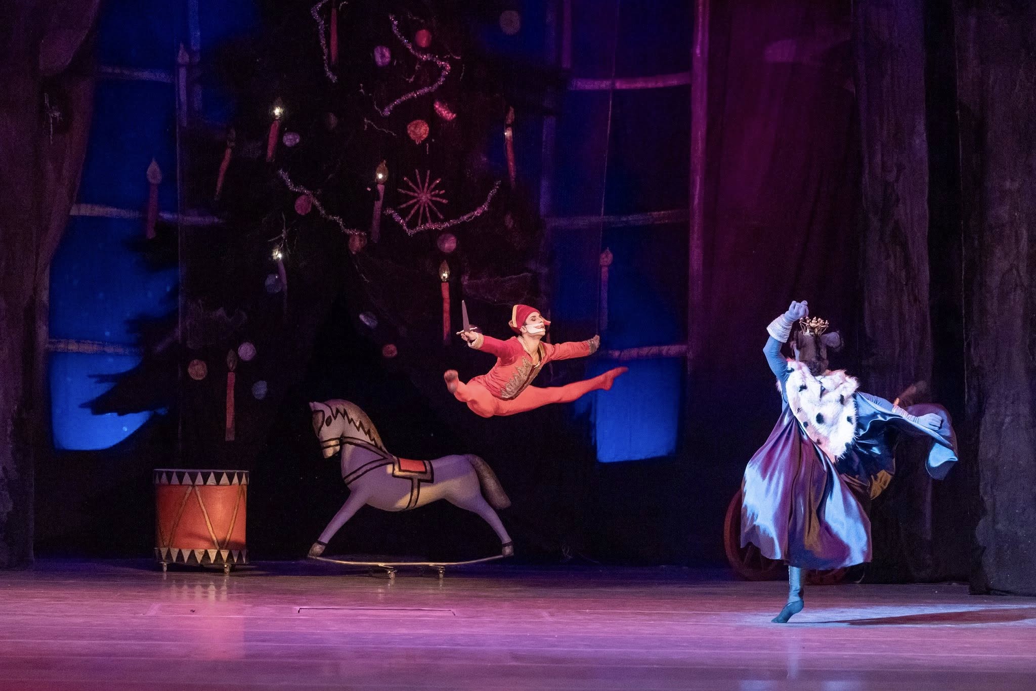 Снимка: ЛЕШНИКОТРОШАЧКАТА / THE NUTCRACKER by Pyotr Ilyich Tchaikovsky