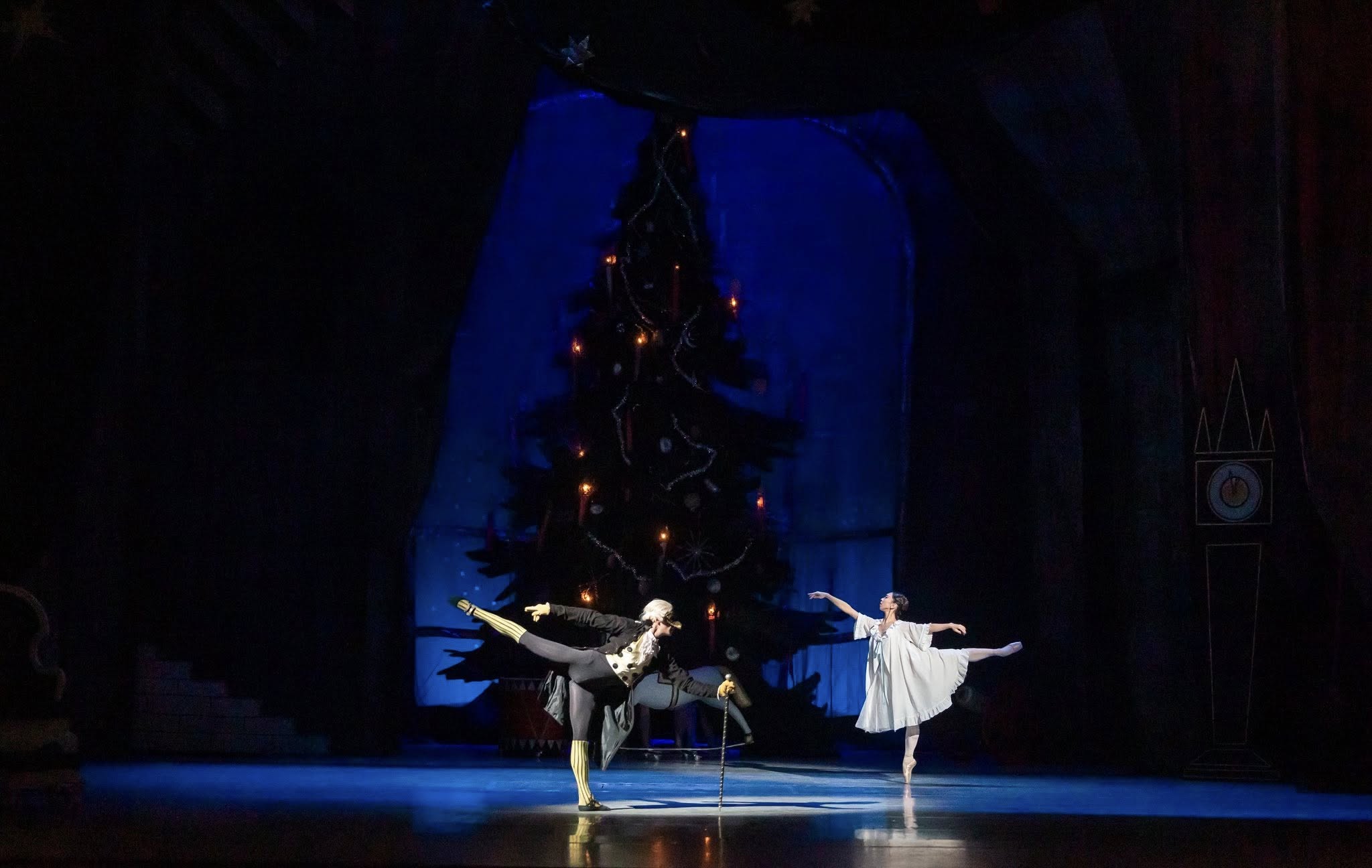 Снимка: ЛЕШНИКОТРОШАЧКАТА / THE NUTCRACKER by Pyotr Ilyich Tchaikovsky