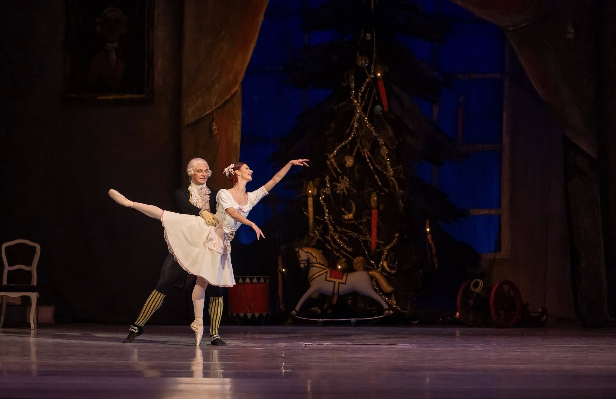 Снимка: ЛЕШНИКОТРОШАЧКАТА / THE NUTCRACKER by Pyotr Ilyich Tchaikovsky