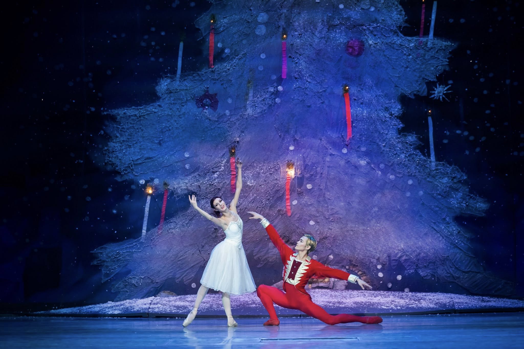 Снимка: ЛЕШНИКОТРОШАЧКАТА / THE NUTCRACKER by Pyotr Ilyich Tchaikovsky