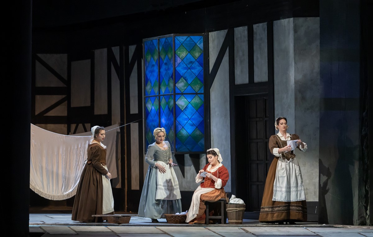 Photo: ФАЛСТАФ / FALSTAFF Opera by Giuseppe Verdi