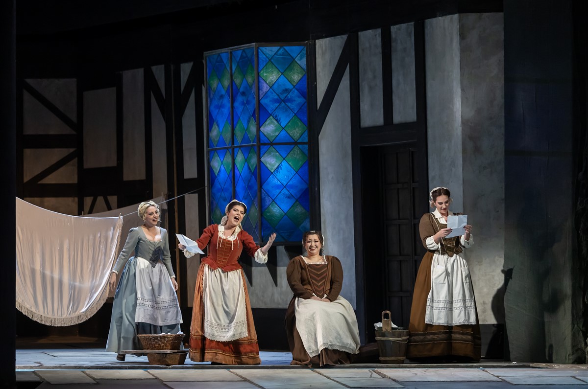 Photo: ФАЛСТАФ / FALSTAFF Opera by Giuseppe Verdi