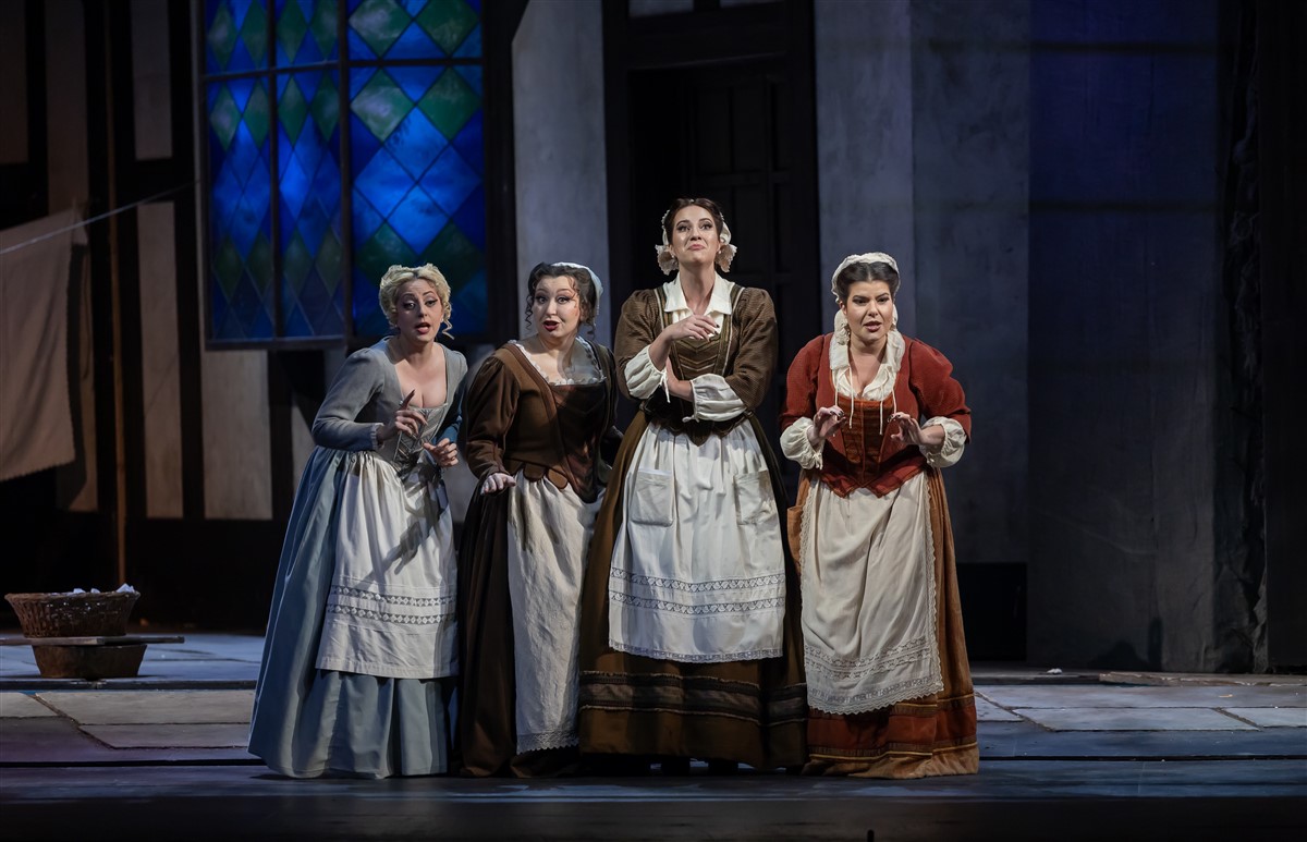 Photo: ФАЛСТАФ / FALSTAFF Opera by Giuseppe Verdi