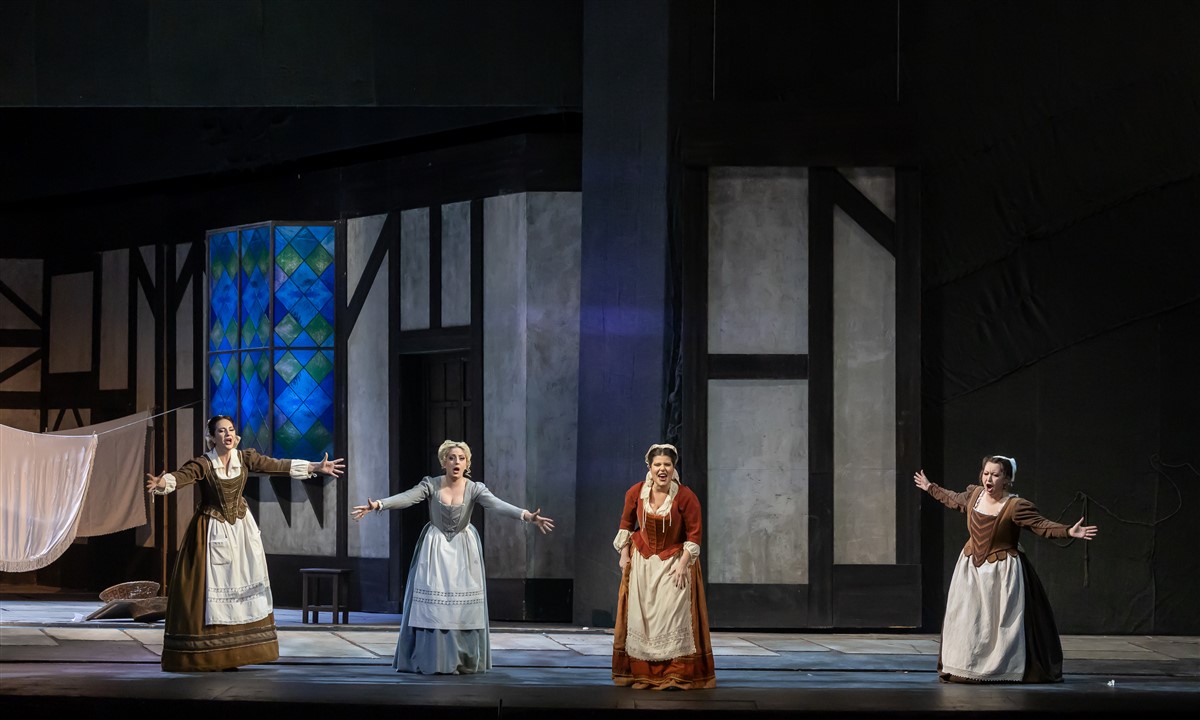 Photo: ФАЛСТАФ / FALSTAFF Opera by Giuseppe Verdi