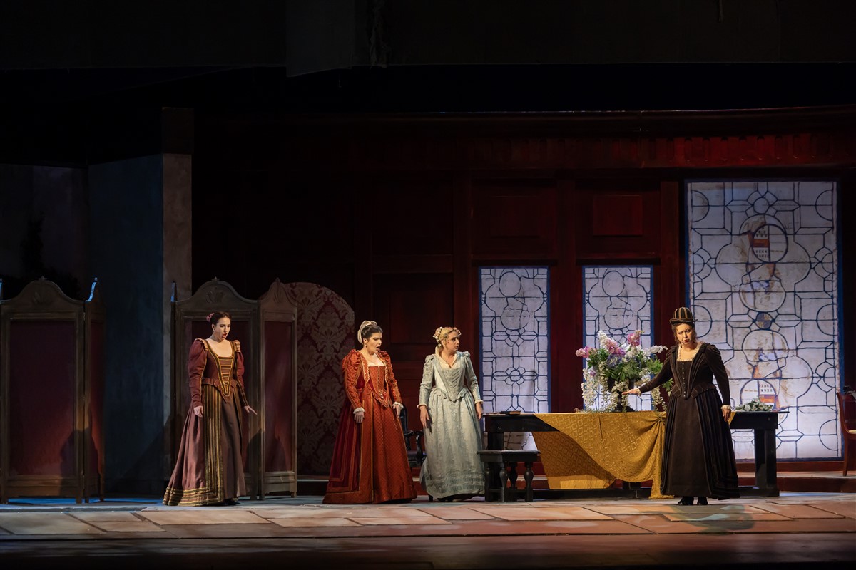 Photo: ФАЛСТАФ / FALSTAFF Opera by Giuseppe Verdi