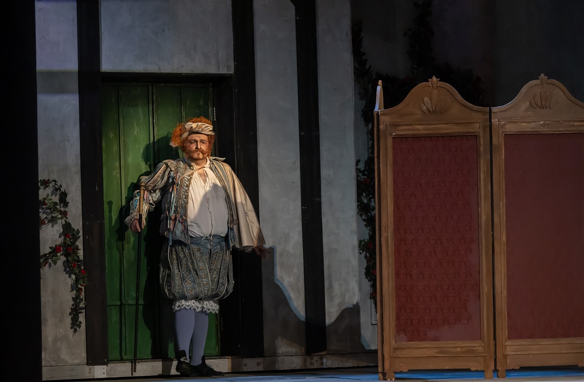 Photo: ФАЛСТАФ / FALSTAFF Opera by Giuseppe Verdi