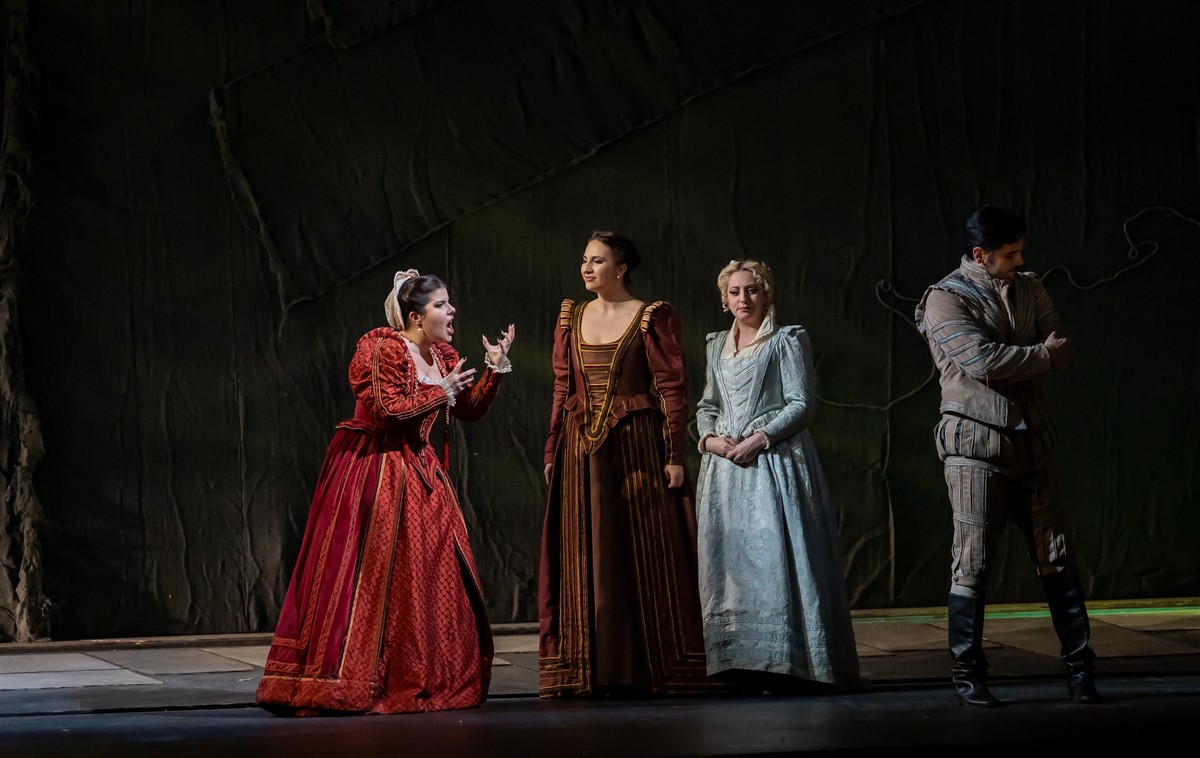 Photo: ФАЛСТАФ / FALSTAFF Opera by Giuseppe Verdi