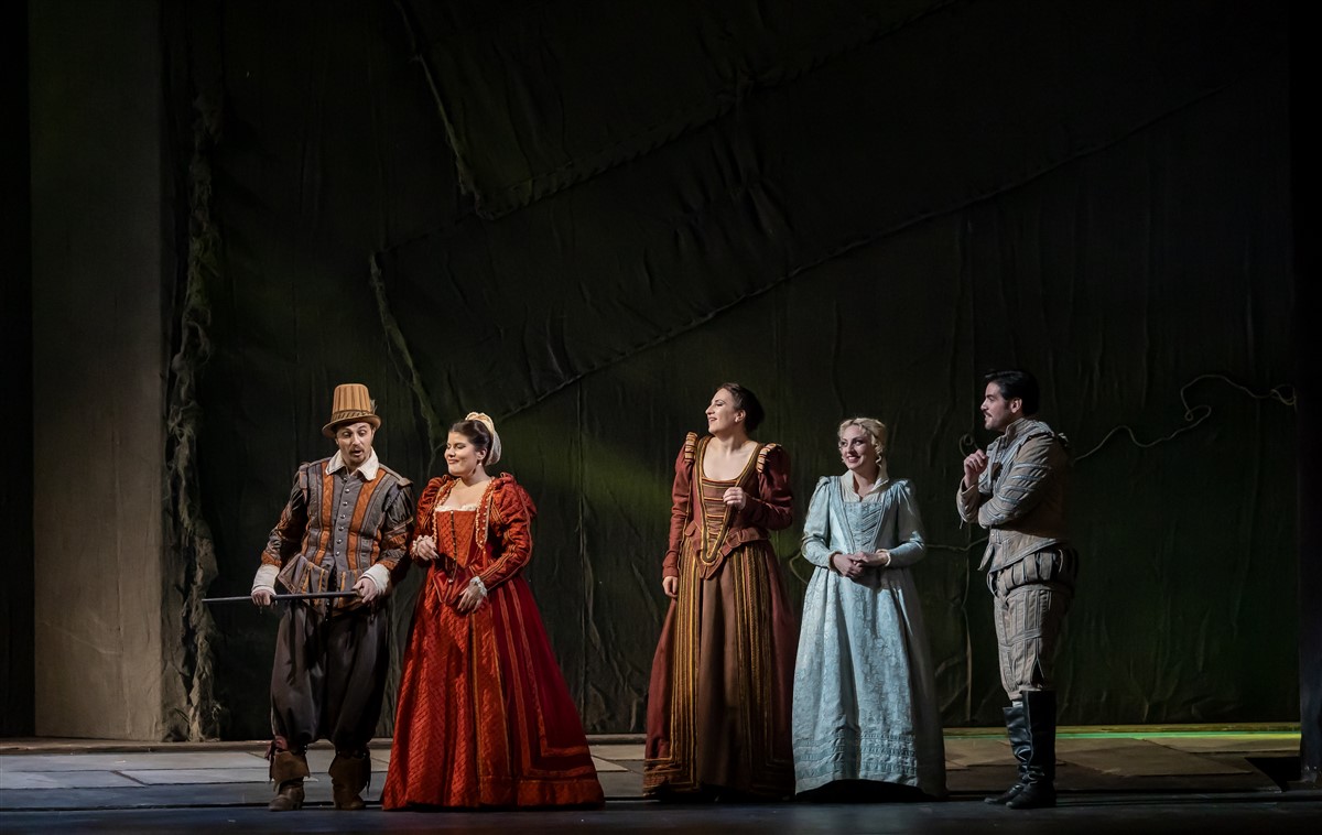 Photo: ФАЛСТАФ / FALSTAFF Opera by Giuseppe Verdi