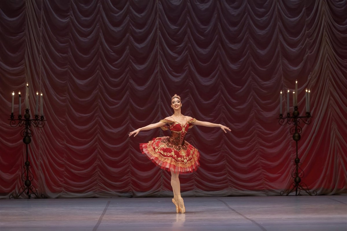 Снимка: КАРМЕН-СЮИТА, ПАХИТА / CARMEN SUITE, PAQUITA