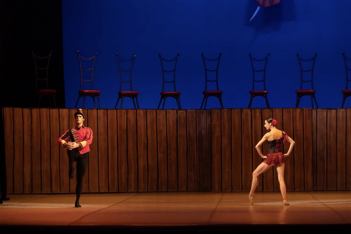 Снимка: КАРМЕН-СЮИТА, ПАХИТА / CARMEN SUITE, PAQUITA