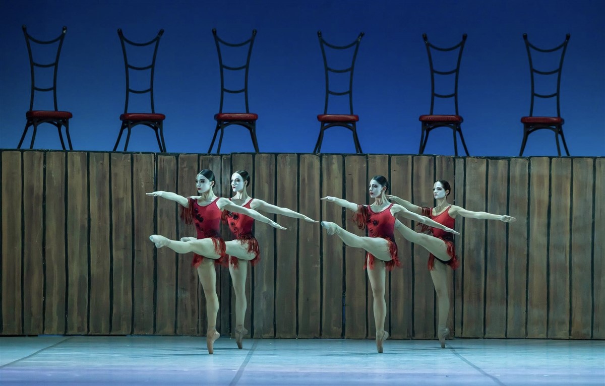 Снимка: КАРМЕН-СЮИТА, ПАХИТА / CARMEN SUITE, PAQUITA