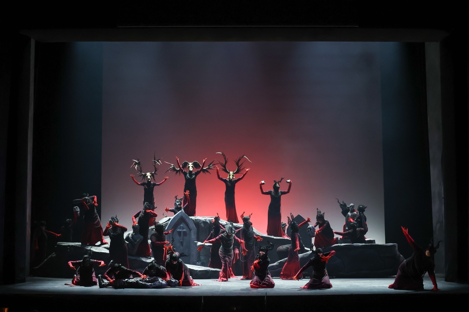 Снимка: МАКБЕТ / MACBETH by Giuseppe Verdi